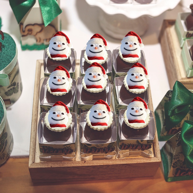 Christmas: Snowman with Red Hat Minis        –      Big Head