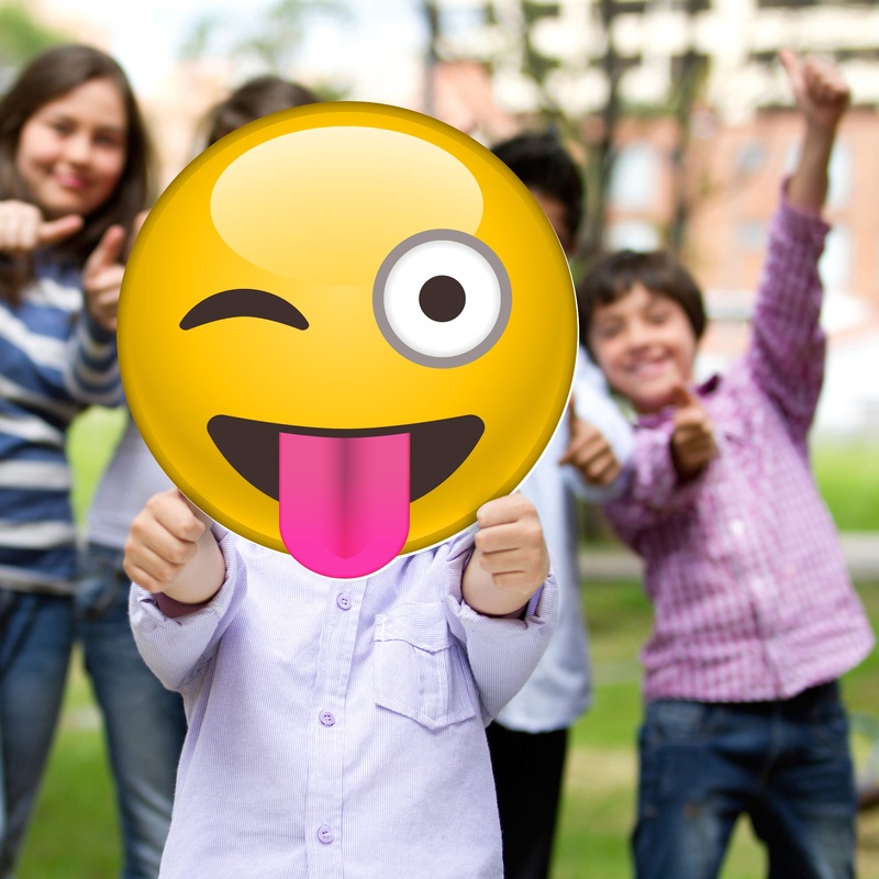 Faces Silly Face   Foam Core Cutout  –      Big Head