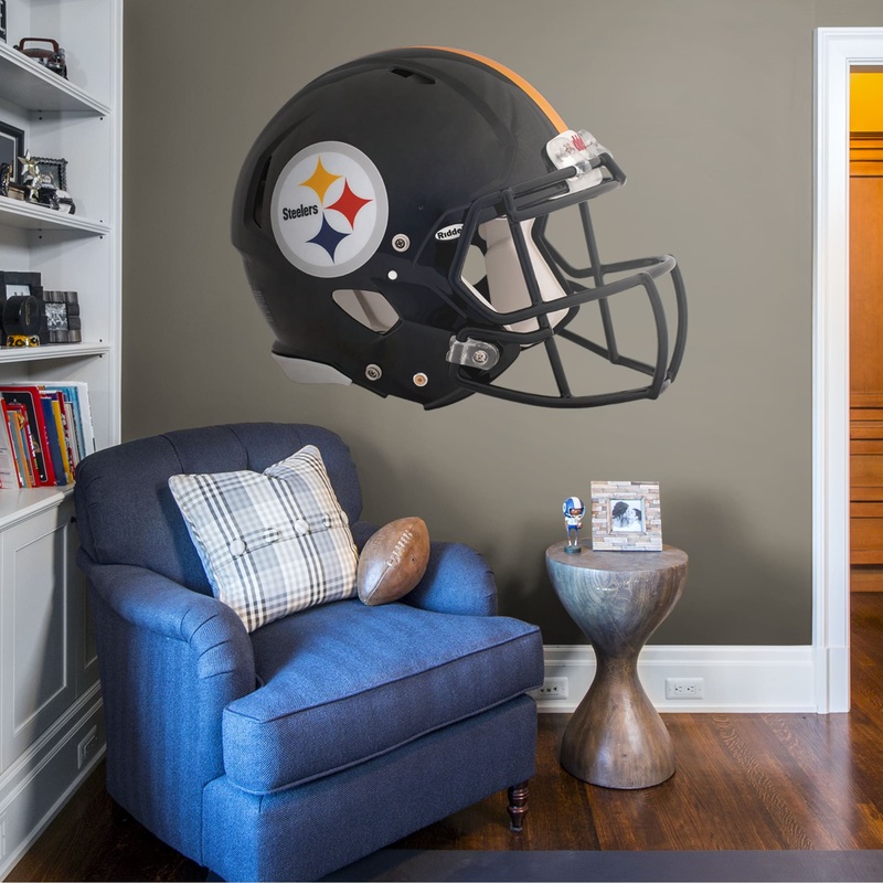 Pittsburgh Steelers – RealBig Helmet Collection – Official NFL – Reusable Vinyl Wall Decals #1