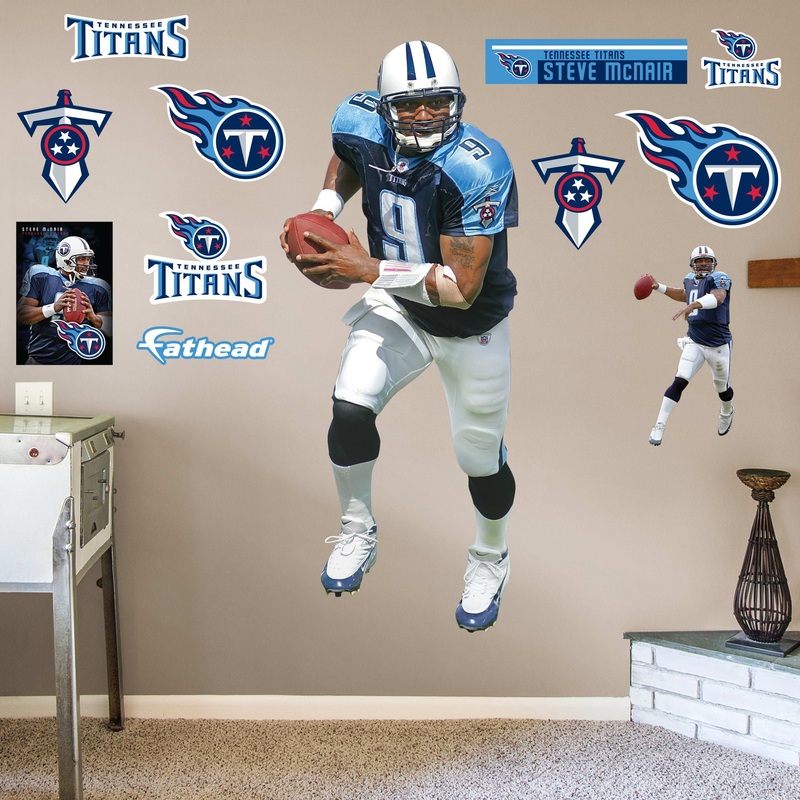 Steve McNair – RealBig Titans Legend Collection – Official NFL – Tennessee Titans – Reusable Vinyl Wall Decals