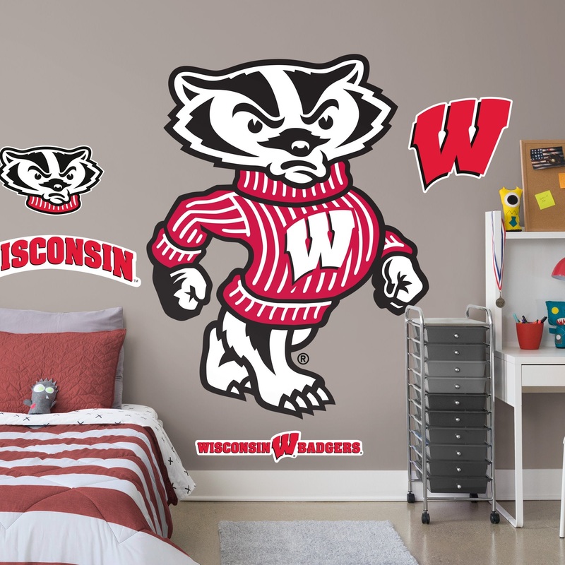 Bucky Badger – RealBig Illustrated Mascot Collection – Official NCAA – Wisconsin Badgers – Reusable Vinyl Wall Decals