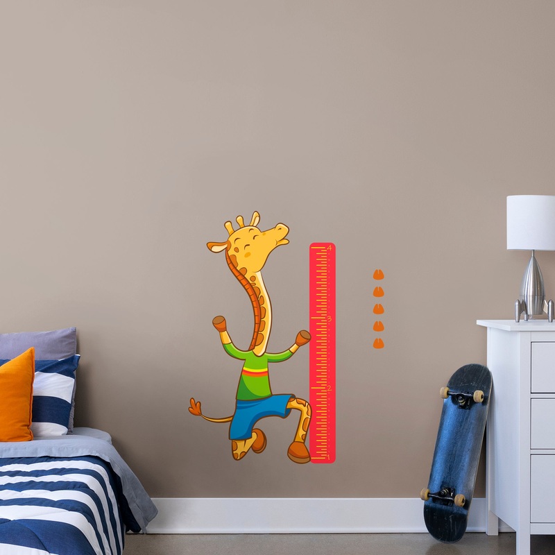 Growth Chart Giraffe  – Removable Wall Decal