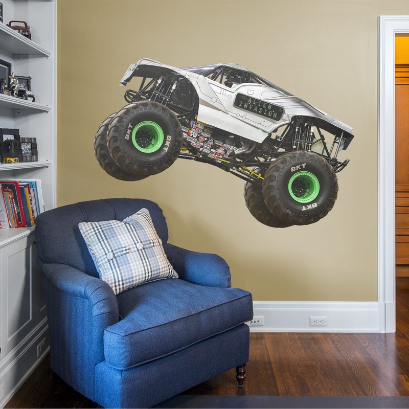 Alien Invasion – RealBig Collection – Official Monster Jam – Reusable Vinyl Wall Decals