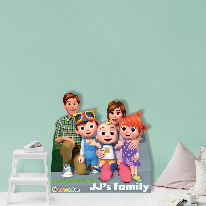 JJ & Family – Life-Size Stand Out – Official CoComelon – Foam Core Cutout