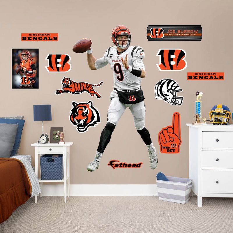 Joe Burrow – RealBig Pass Collection – Official NFL – Cincinnati Bengals – Reusable Vinyl Wall Decals