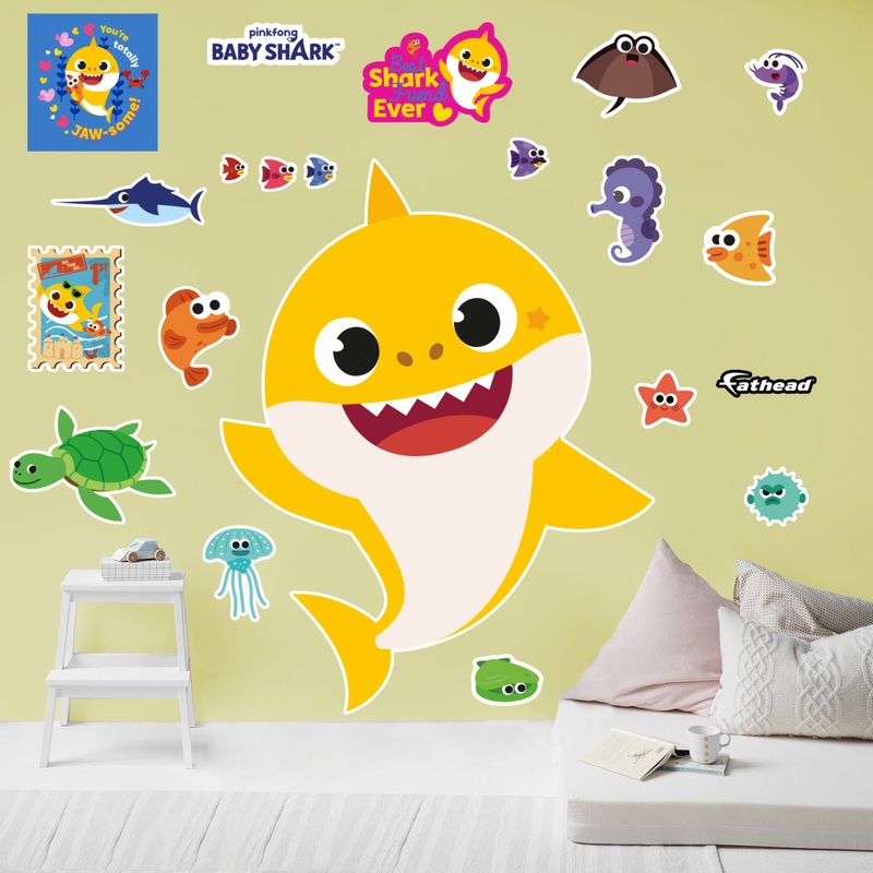 Baby Shark – RealBig Friends Collection – Official Nickelodeon – Reusable Vinyl Wall Decals