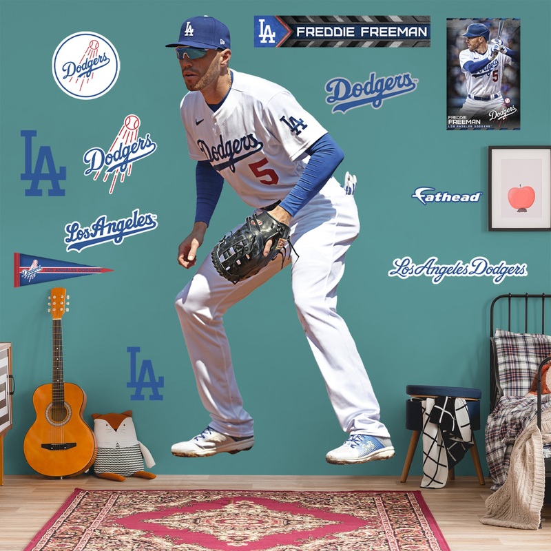 Freddie Freeman Fielding – RealBig Collection – Official MLB – Los Angeles Dodgers – Reusable Vinyl Wall Decals