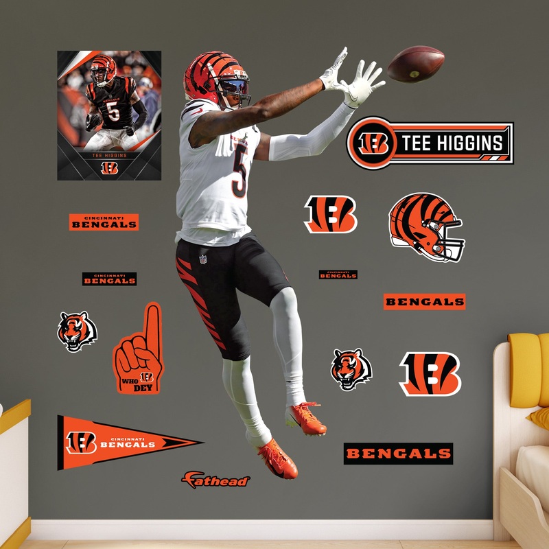 Tee Higgins Catch – RealBig Collection – Official NFL – Cincinnati Bengals – Reusable Vinyl Wall Decals