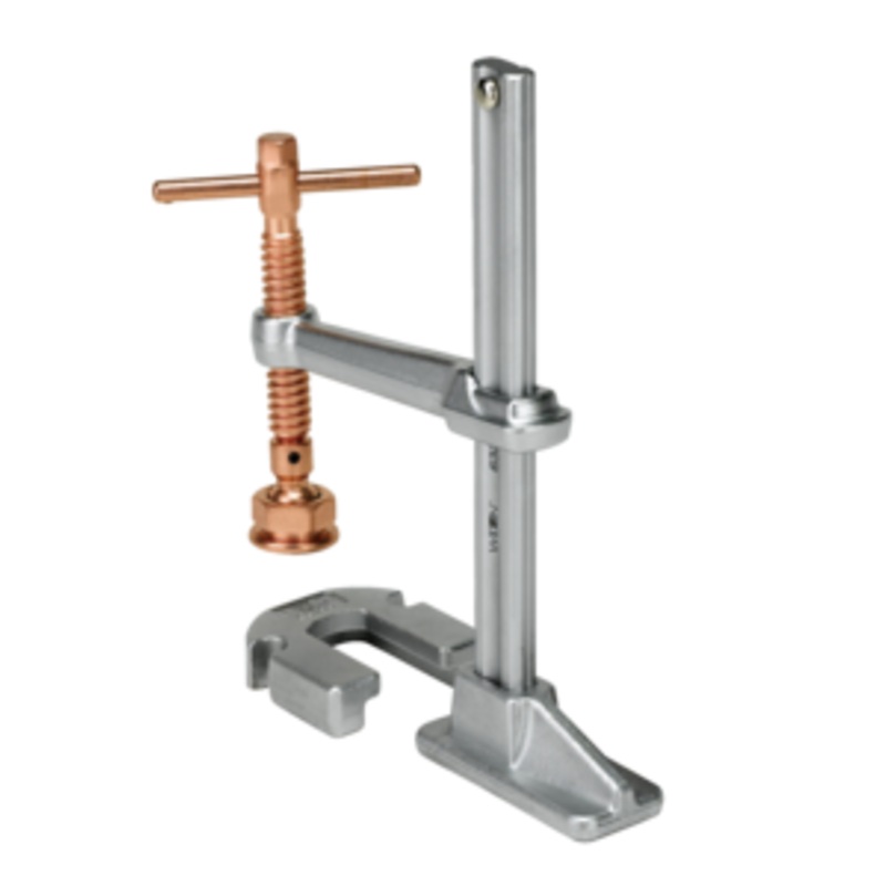 Wilton Welders Shoe Clamp, 8 1/2 Jaw Opening, 5 1/2 Throat Depth – 63295