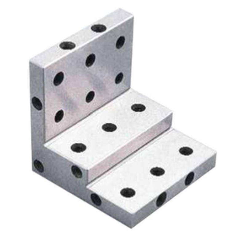 Precise 3 x 3 x 3 Stepped Angle Plate w/Tapped Holes – STP/3