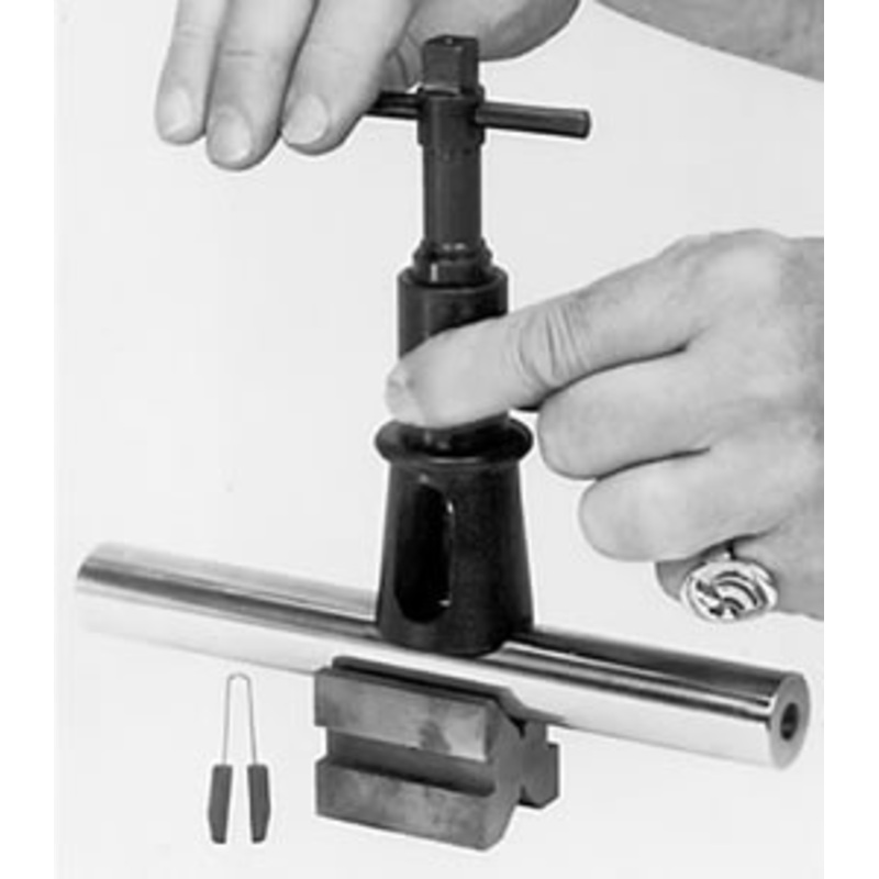 Flexbar Self-Aligning 0 to 1/2 Handtapper & Reamer Guide – HT-365