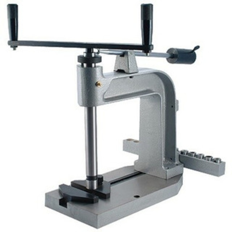 Precise Universal Hand Tapper, Assures Straight Perpendicular Tapped Holes – 265-110